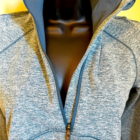 Lululemon Always Alert Half-Zip - size 4, blue heather - Picture 7 of 10